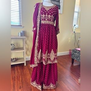 Gharara with elastic bottom, Indian anarkali, Pakistani suit, Punjabi suit